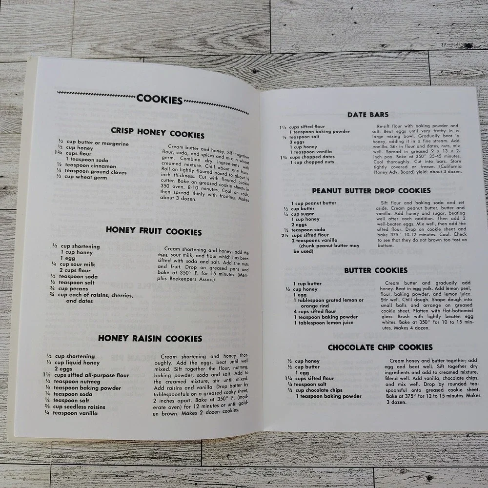 My Favorite Honey Recipes Cookbook Booklet Mrs Walter T‎ Ida Kelley VERY GOOD